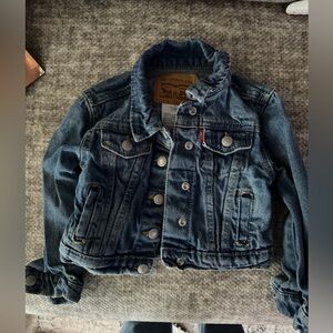 Levi’s toddler Jean Jacket - like new condition!
